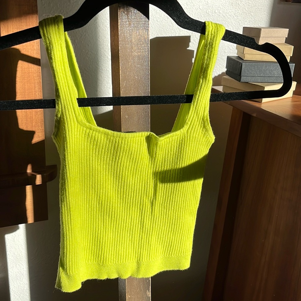 Garage crop top tank